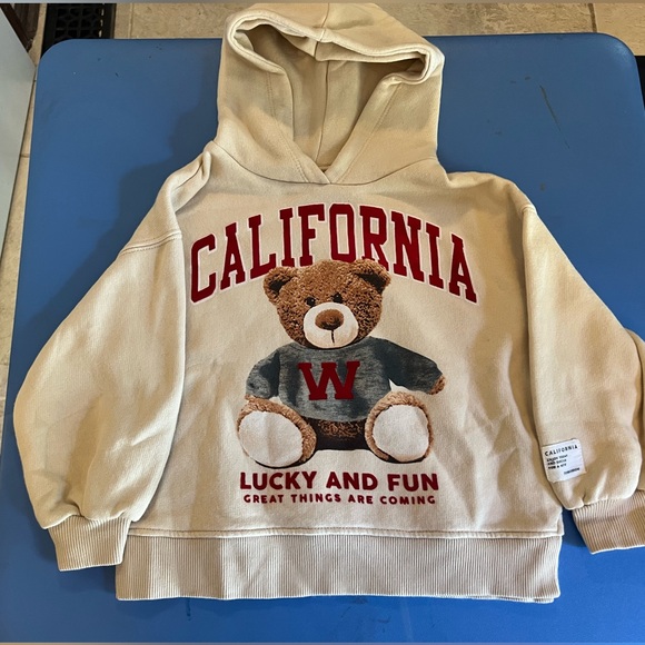 Zara two piece boy set - Picture 2 of 3